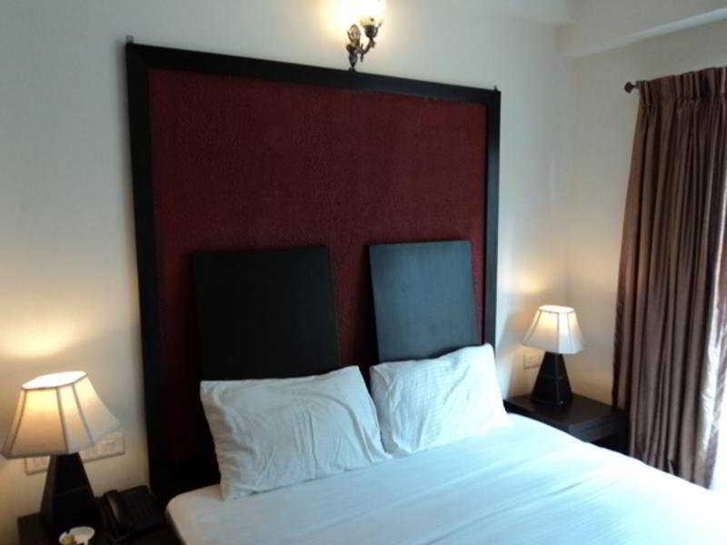 La Flamingo Hotel Calangute Bagian luar foto